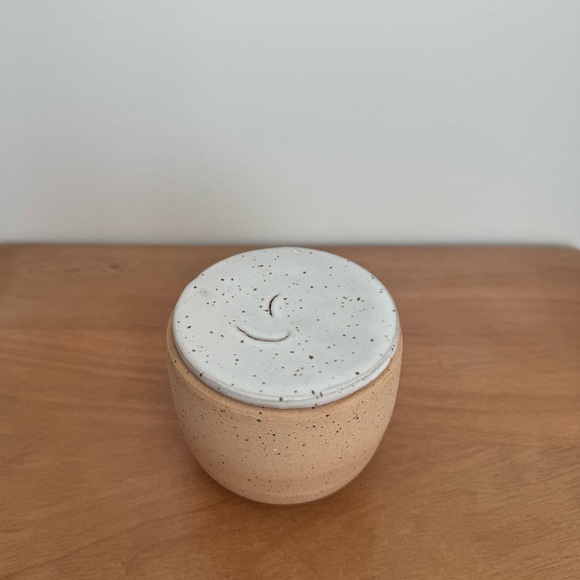 Butter Keeper - Picture 4 of 6